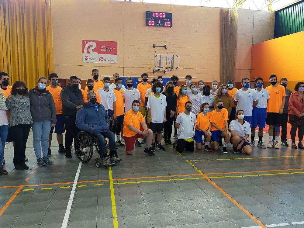 Rubí celebra el Día Internacional de les Persones amb Diversitat Funcional amb un partit de bàsquet inclusiu